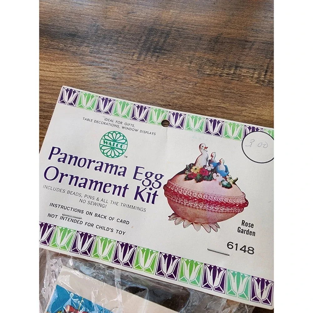 Vintage Panorama Egg Ornament Kit Rose Garden Diorama Pink Retro Unopened New